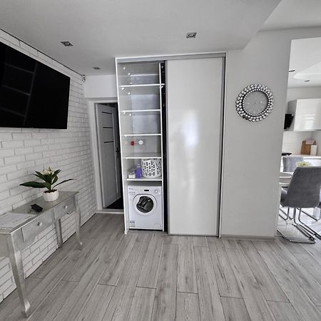 מידזיזדרויה Apartament 40M2 W Miedzyzdrojach 150 M Od Morza! מראה חיצוני תמונה