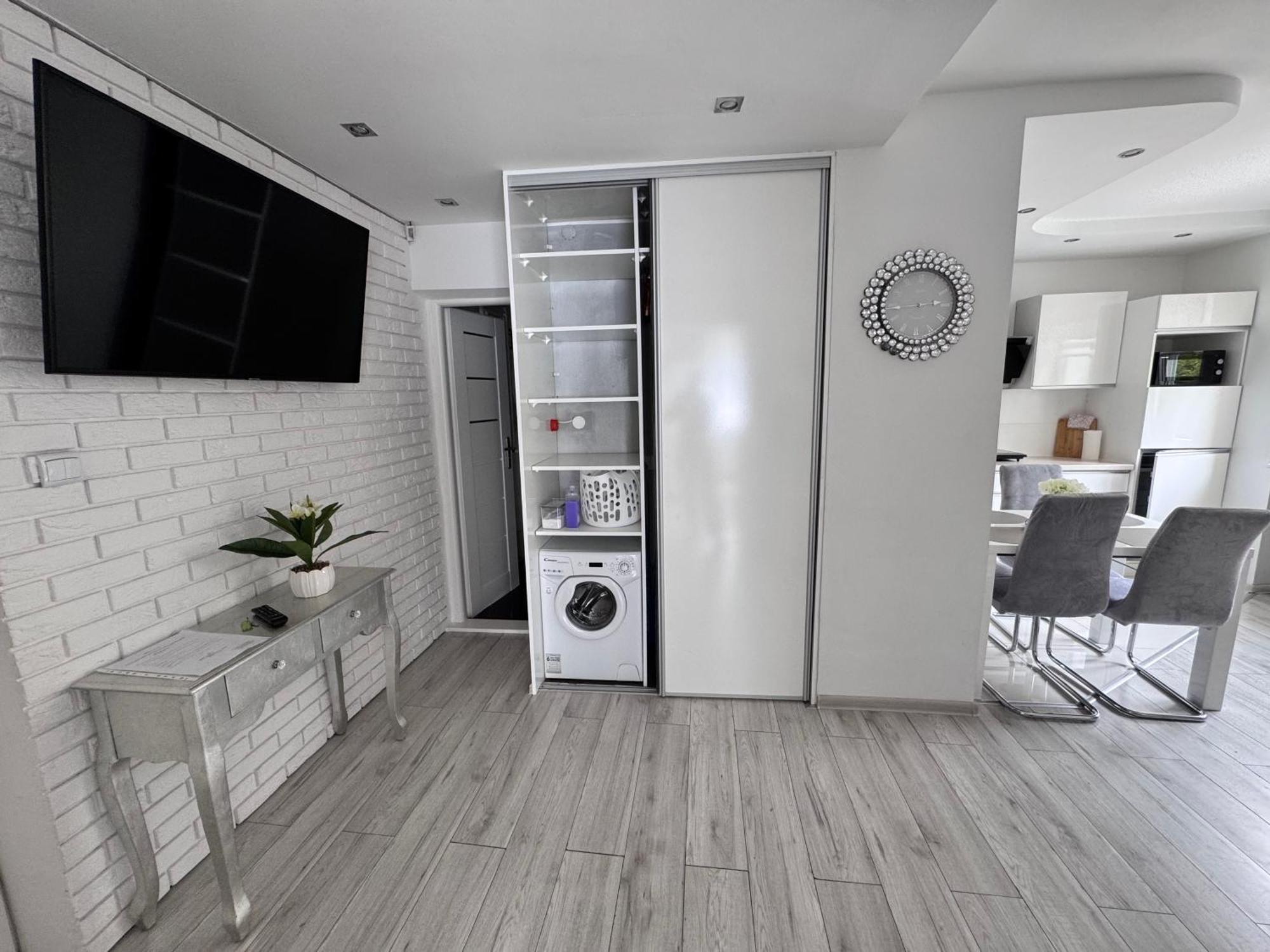 מידזיזדרויה Apartament 40M2 W Miedzyzdrojach 150 M Od Morza! מראה חיצוני תמונה